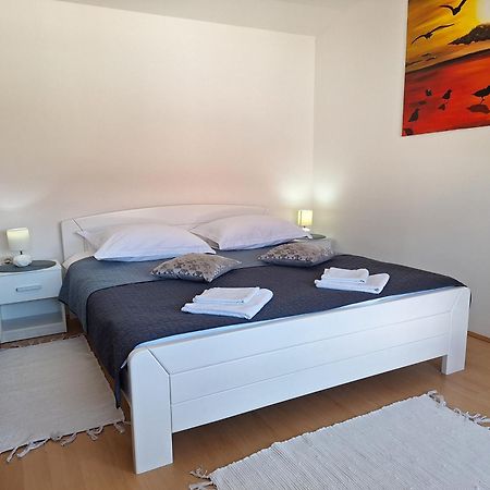 Apartments Kozjan Karlovac Eksteriør bilde